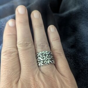 Silver Swirl Heart Ring Size 6.5